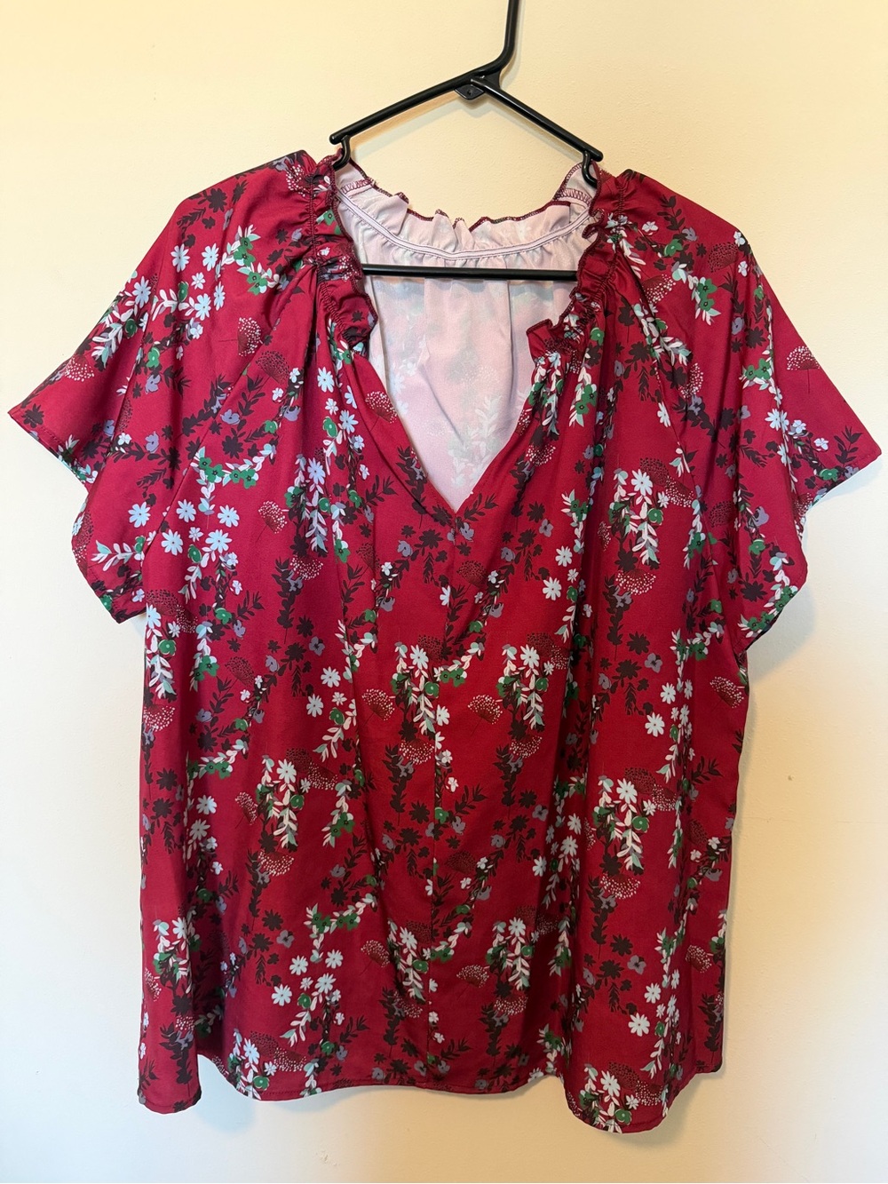 SHEIN Red Floral V-Neck Ruffle Sleeve Blouse